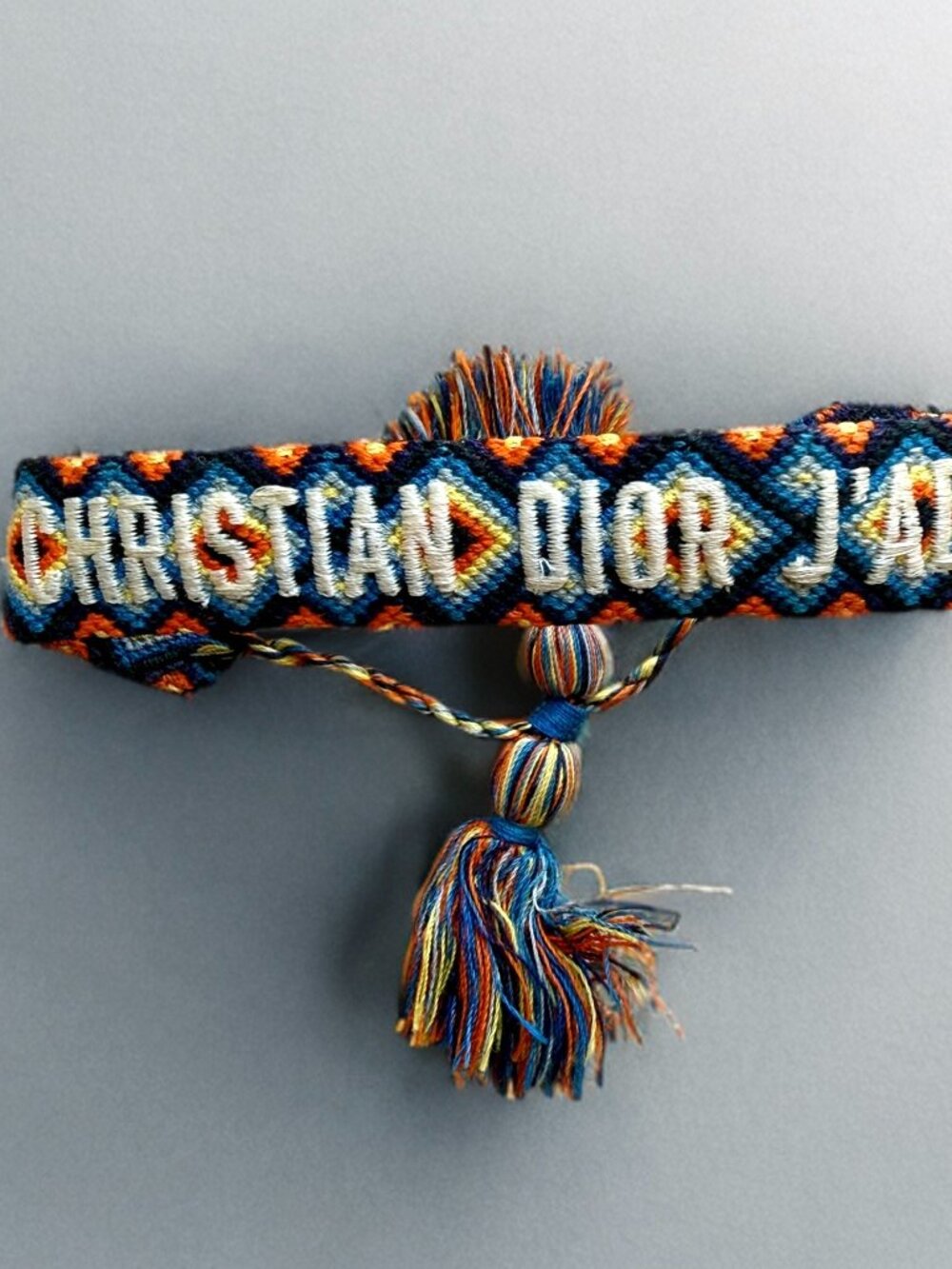 Christian Dior J'Adior Multicolor Woven Cotton Friendship Bracelets (2) - Picture 7 of 8
